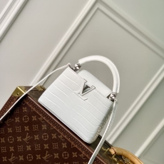 LV Capucines Bags